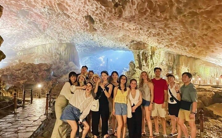 Alova Premium Cruise - Deluxe Day Tour to Halong Bay from Harbor