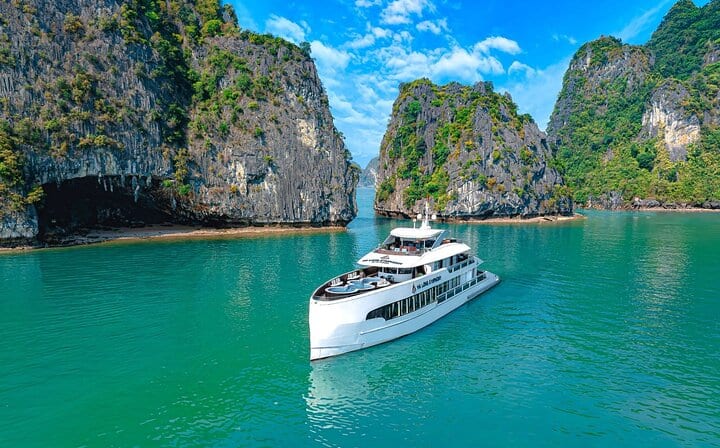 Ha Long Bay Day Tour with 5-Star Symphony Luxury Cruise