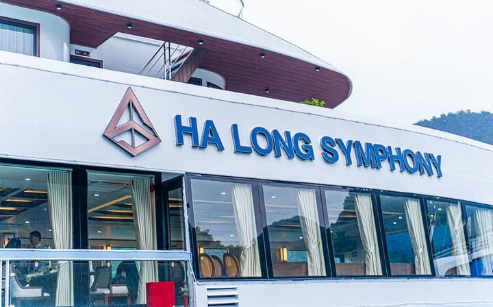 Ha Long Bay Day Tour with 5-Star Symphony Luxury Cruise