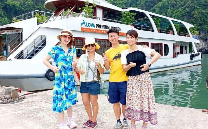 Alova Premium Cruise One Day Trip to Halong Bay from Hanoi
