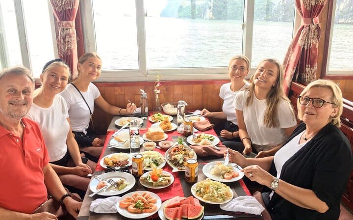 Halong Bay Full-Day Trip Expressway Transfer & Full Activities
