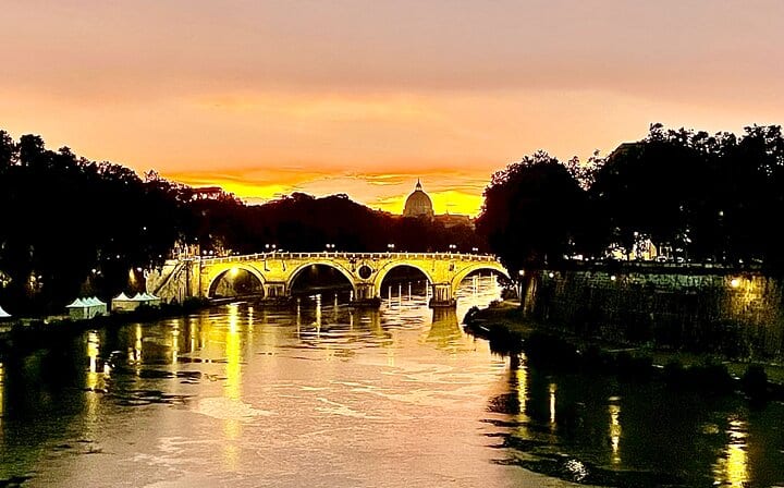 Rome_By_Night Tours St Peter's Basilica by night