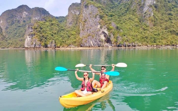Alova Premium Cruise One Day Trip to Halong Bay from Hanoi