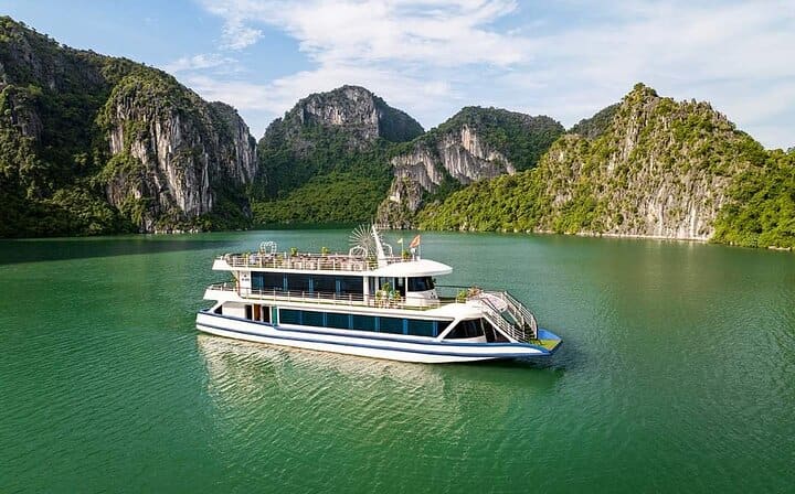 Halong Luxury Day Tour Start from Halong Bay with Meal,Cave,Beach