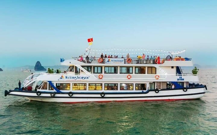 Halong Bay Full-Day Trip Expressway Transfer & Full Activities