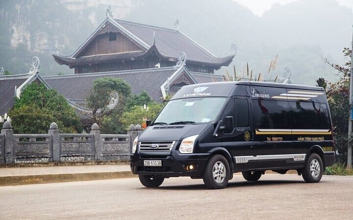 1 Day Luxury Day Tour in Hoa Lu, Tam Coc & Mua Cave