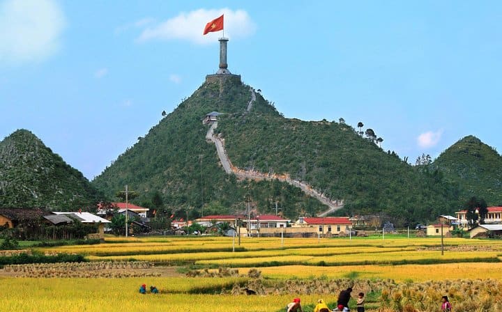 From Hagiang: Motorbike tour 3D2N (small group with easy riders)