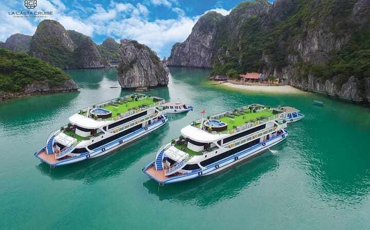 La Casta Cruise from Hanoi by Expressway Transfer - 5 Star Cruise