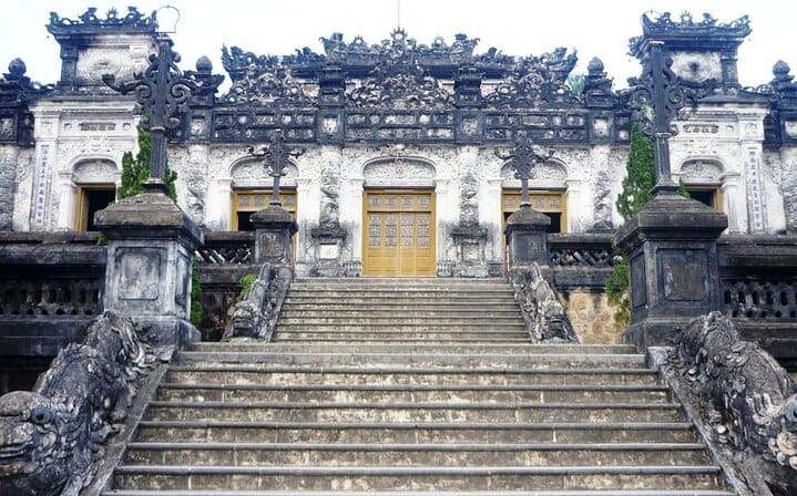 Imperial City, Hue: Small Group Tour from Hoi An and Da Nang