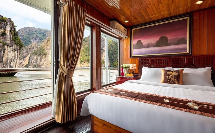 Hanoi & Halong Bay Overnight Cruises Tour Package (SIC 4D3N )