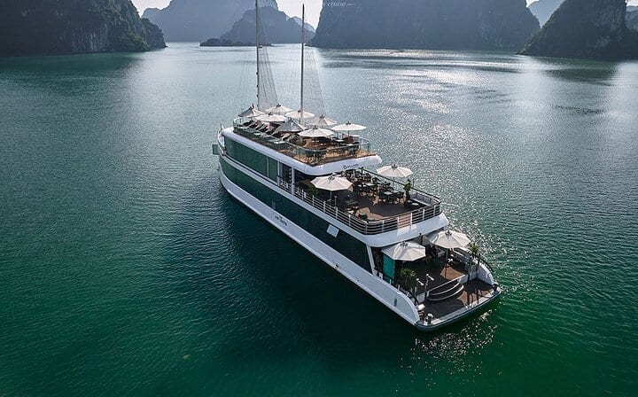 JADE SAILS Cruise Best Luxury Day Tour to Halong Bay & Lan Ha Bay