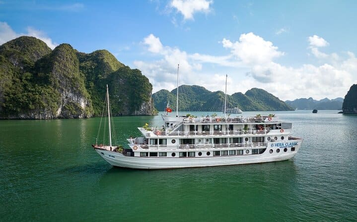 Hera Boutique Cruise Halong Bay Luxury Cruise 2 Days 1 night