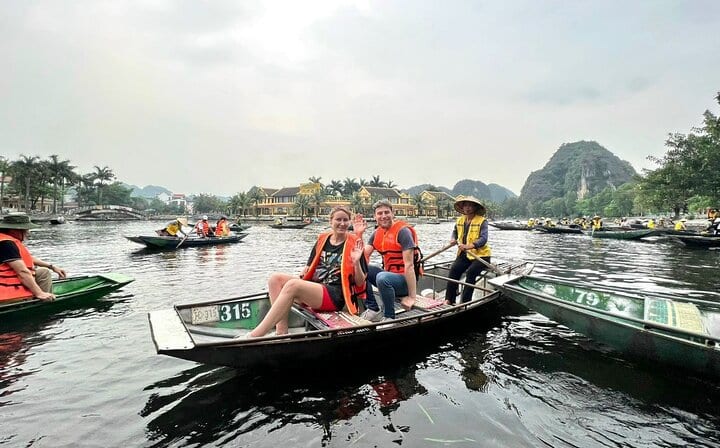 Hanoi Halong Bay Ninh Binh Sapa Package Tour 6 Days 6 Nights