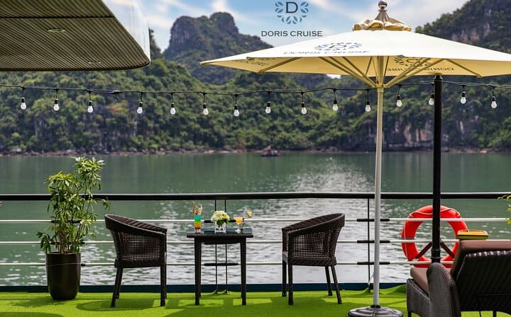 Doris Cruise - Luxury Cruise 2 Days Tour to Halong Bay and Lan Ha Bay
