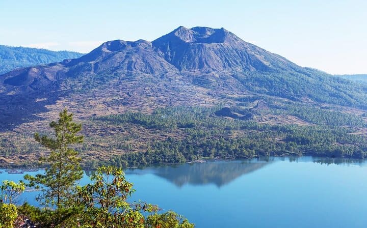 Amazing view of lake and mount batur