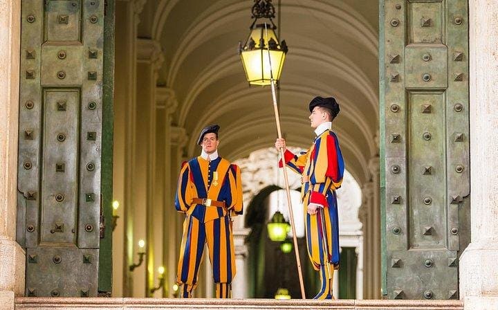 Exclusive Private Tour Vatican Museum, Sistine Chapel and Castel Sant'Angelo