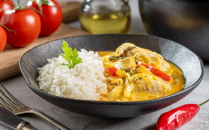 choose between fish moqueca menu