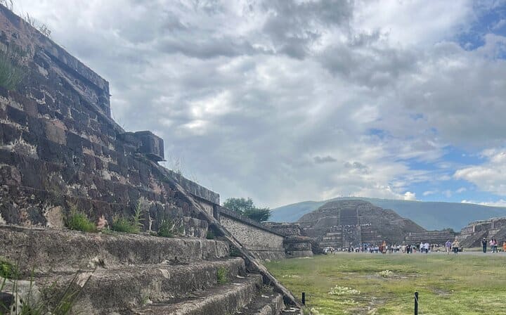 Exploring the ancient temples of Teotihuacan
