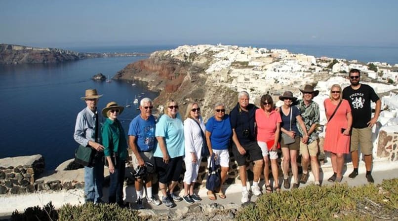 Santorini sightseeing tour