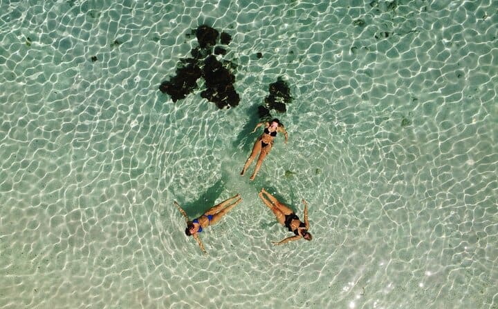 Pink Beach Labuan Bajo