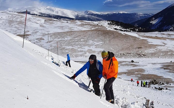 Estimating the snow depth for the snow shelter.