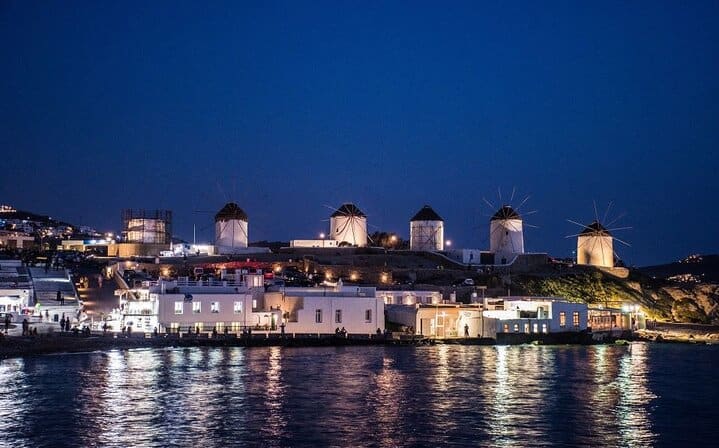 Mykonos by night