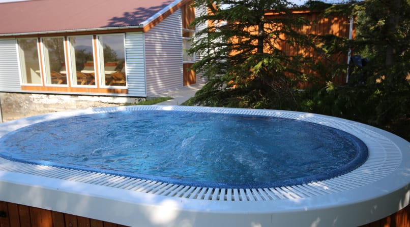 our relaxing outdoor jacuzzi