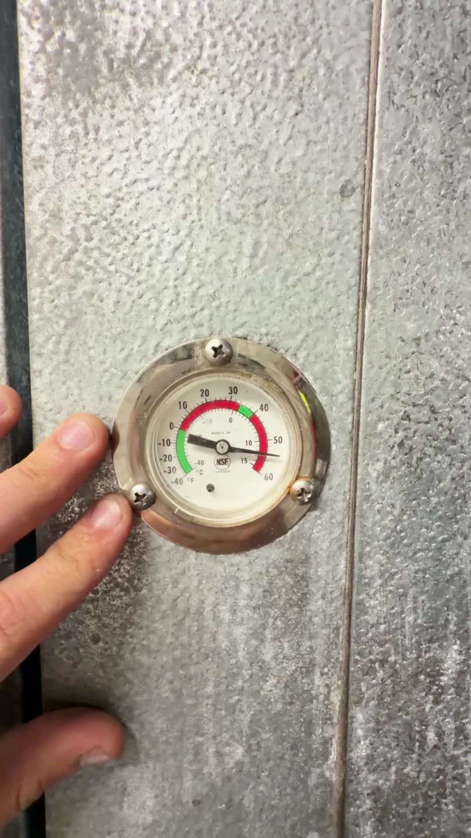 Walk-In Refrigerator Not Cooling 

AirNest Service
+1 (509) 613-8867
Commercial Appliance & HVAC Repair