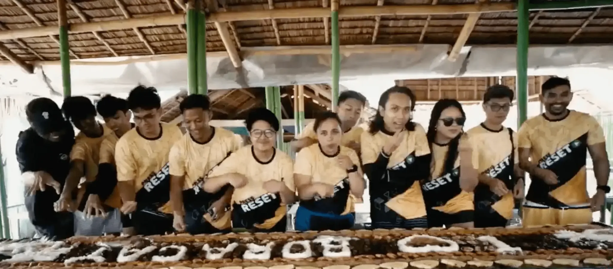 GFED boodle fight