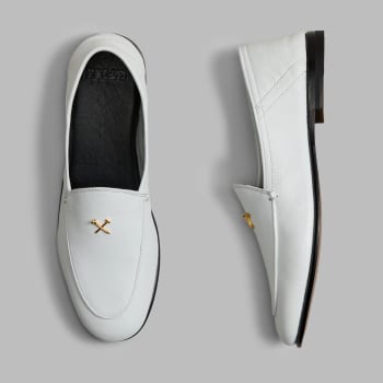 WOMEN'S METAL TEES LEATHER FLEX LOAFER in Snow
