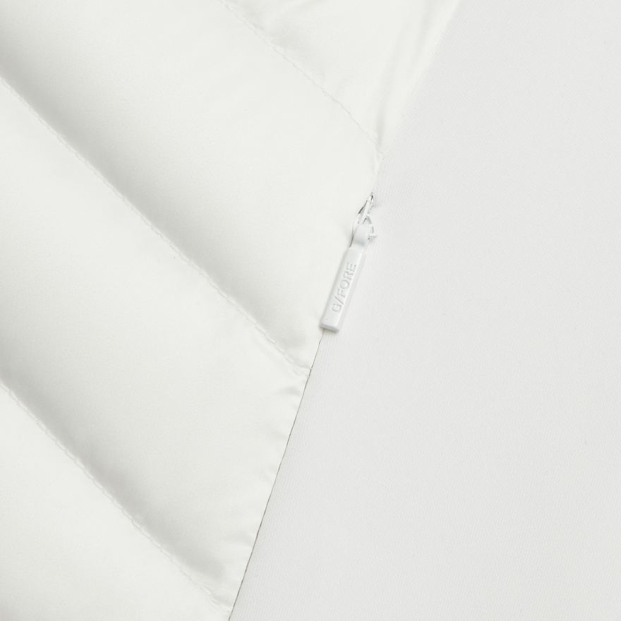 V-DOWN QUILTED STRETCH TECH INTERLOCK VEST in CHALK WHITE image number 5