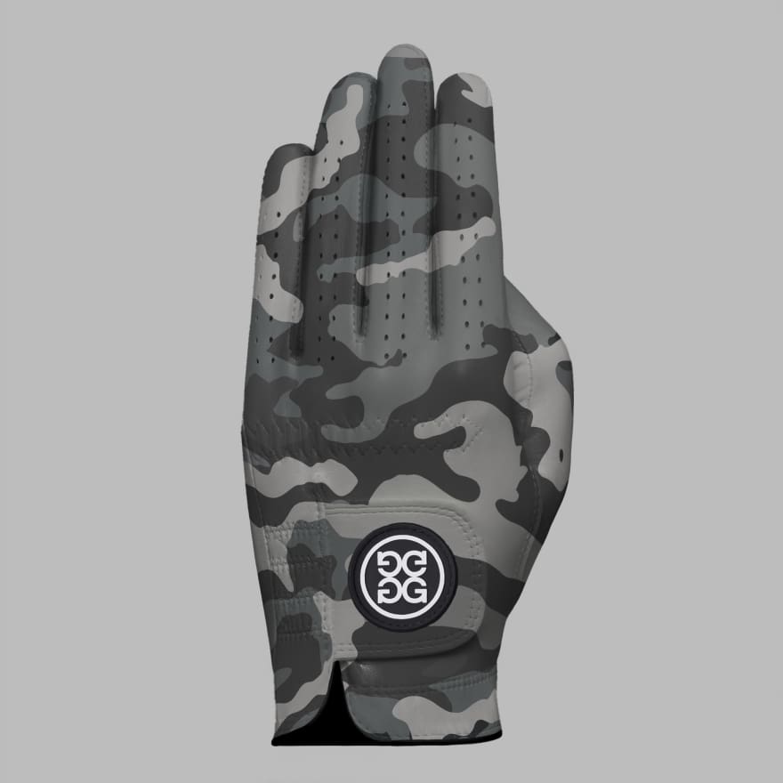 MEN'S SIGNATURE CAMO GOLF GLOVE in Charcoal Camo image number 1
