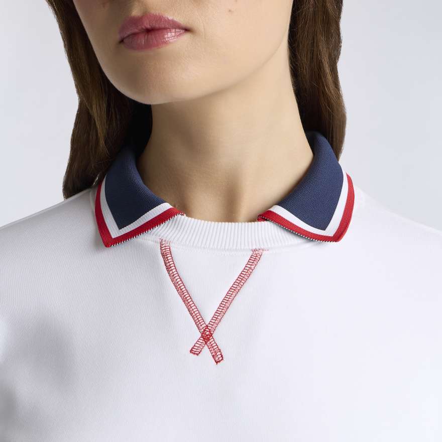 THE CLASSIC PULLOVER in Snow image number 5