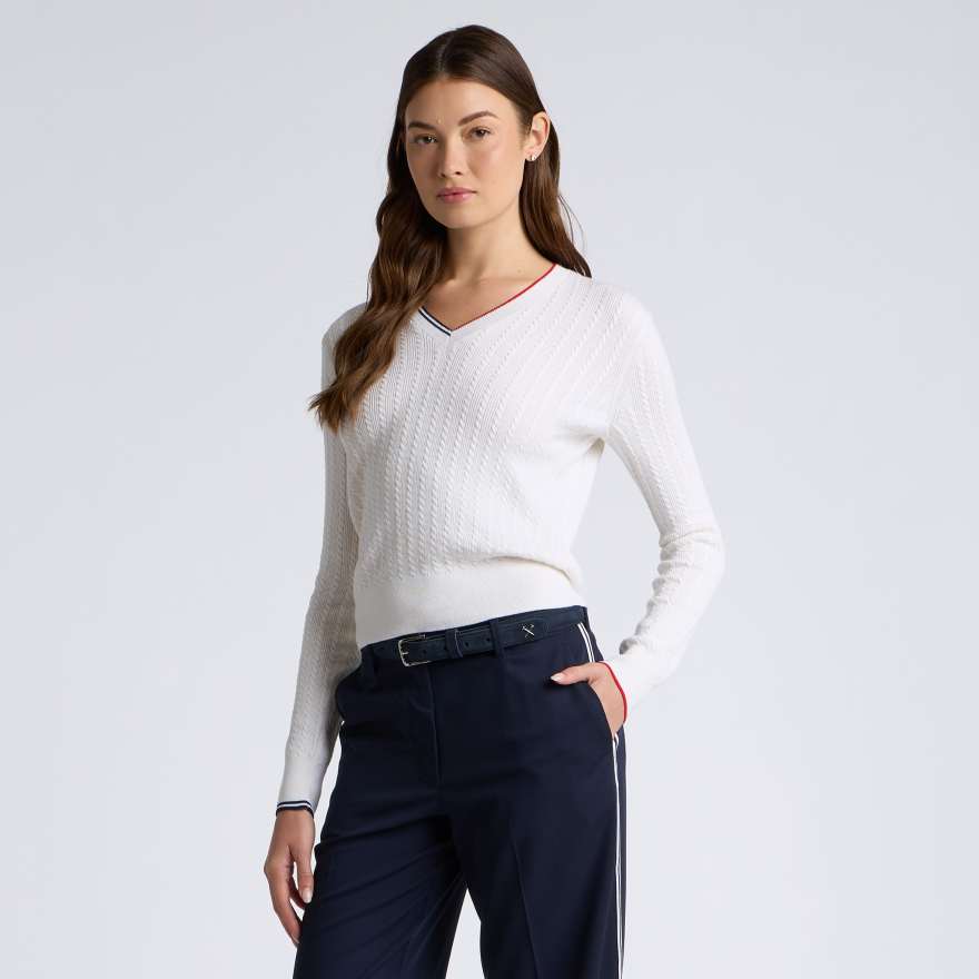 CABLE KNIT COTTON CASHMERE V NECK SWEATER in Snow image number 3