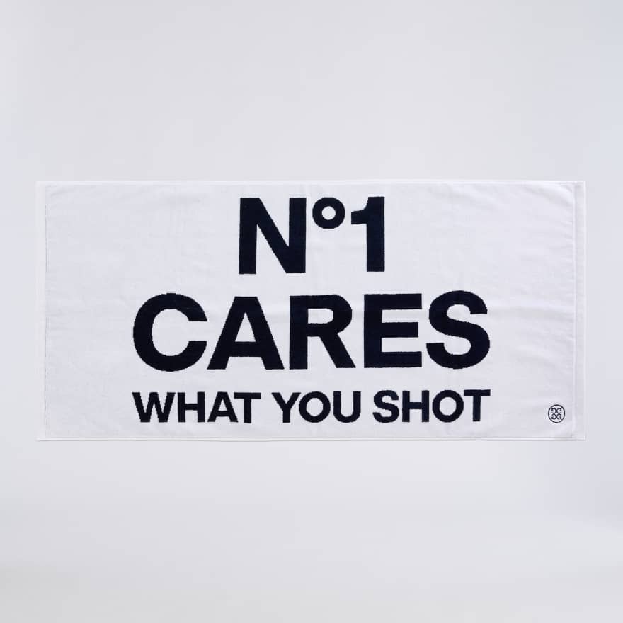 NO1 CARES GOLF TOWEL in Snow / Twilight image number 1