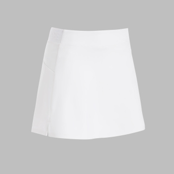 KNOCKOUT A-LINE SKORT in Snow