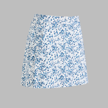 SCATTERED DITZY FLORAL SILKY TECH NLYON SKORT in Twilight