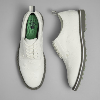 MEN'S GALLIVANTER EMBOSSED SKULL & TEES LEATHER GOLF SHOE in Snow / Charcoal