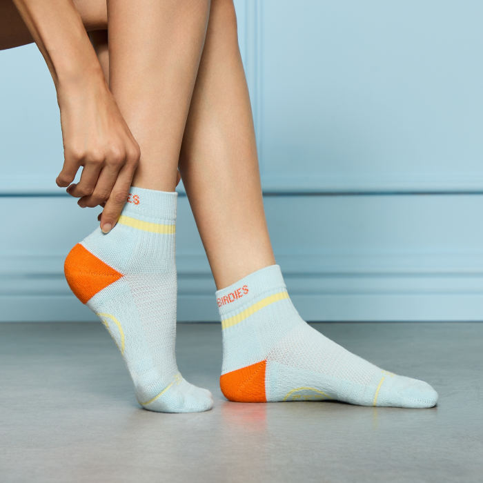 Alternative image of WOMEN'S PRAY FOR BIRDIES QUARTER SOCK in DAYBREAK