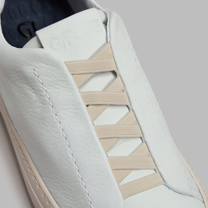 Alternative image of WOMEN'S ENDEAVOUR SLIP ON LEATHER SNEAKER in Snow