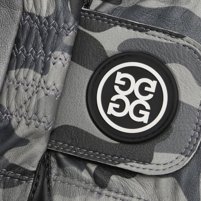 Alternative image of MEN'S SIGNATURE CAMO GOLF GLOVE in Charcoal Camo