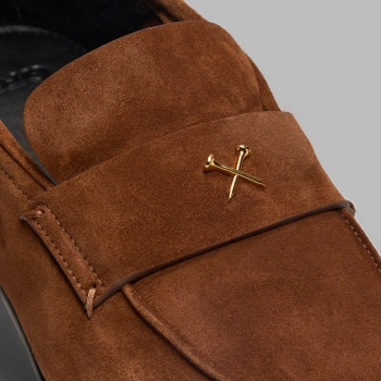 Alternative image of MEN'S METAL TEES SUEDE FLEX LOAFER in Cognac