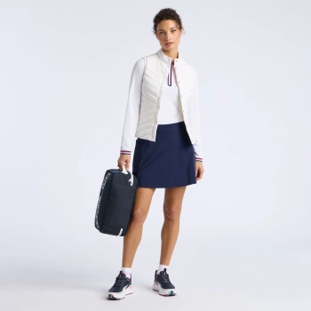 V-DOWN QUILTED STRETCH TECH INTERLOCK GILET in CHALK WHITE