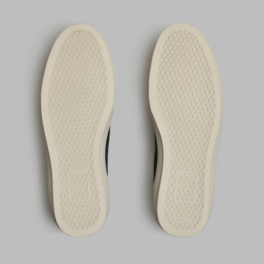 WOMEN'S ENDEAVOUR SLIP ON LEATHER SNEAKER in Onyx - Alternate Image 4