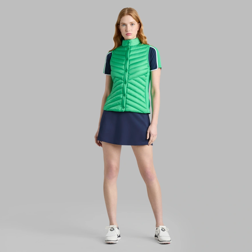 V-DOWN QUILTED STRETCH TECH INTERLOCK VEST in Clover - Alternate Image 2