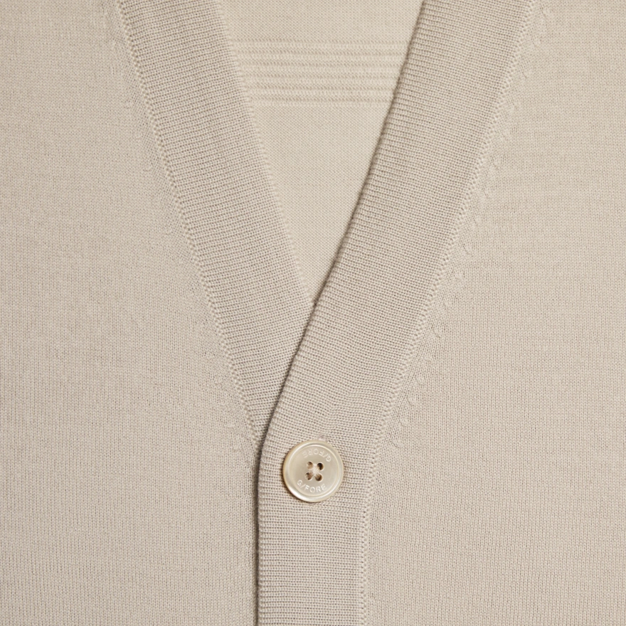LTD RELEASE MERINO WOOL KNIT CARDIGAN in PUMICE - Alternate Image 4