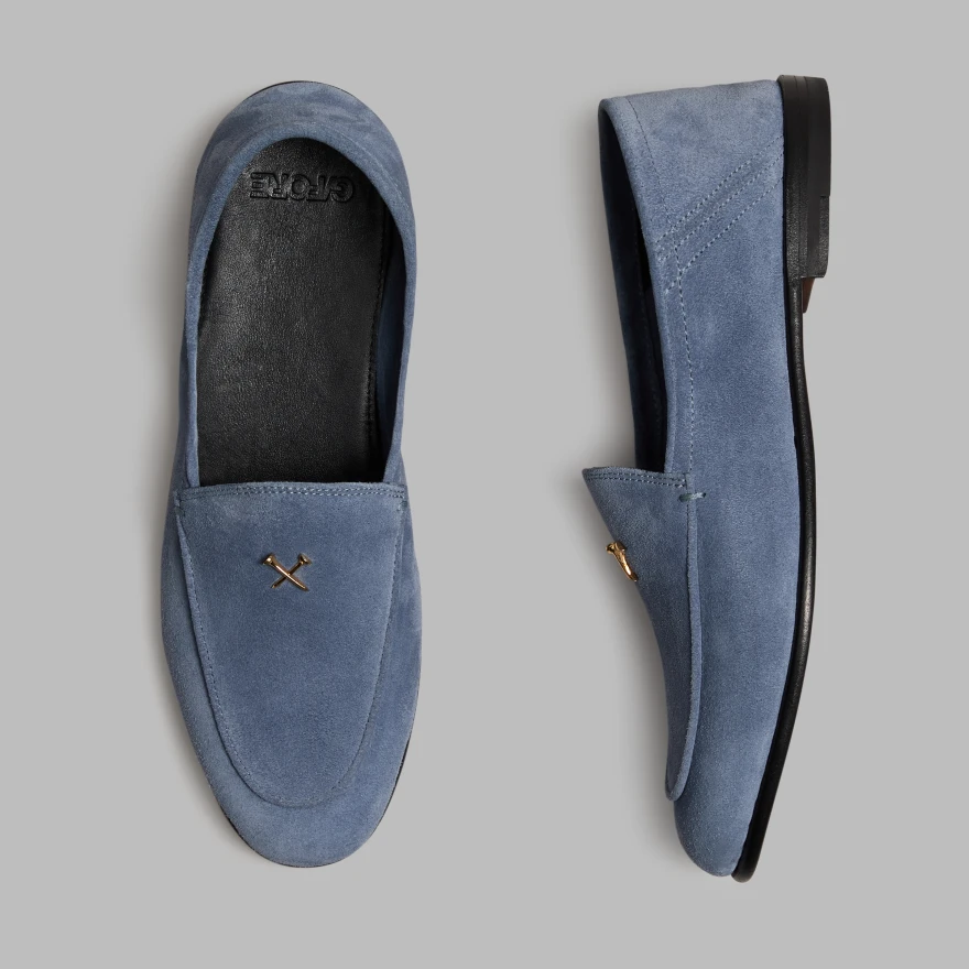 WOMEN'S METAL TEES SUEDE FLEX LOAFER in Willow