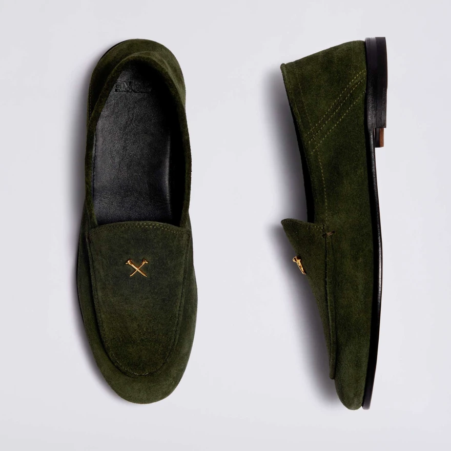 WOMEN'S METAL TEES SUEDE FLEX LOAFER in Pine