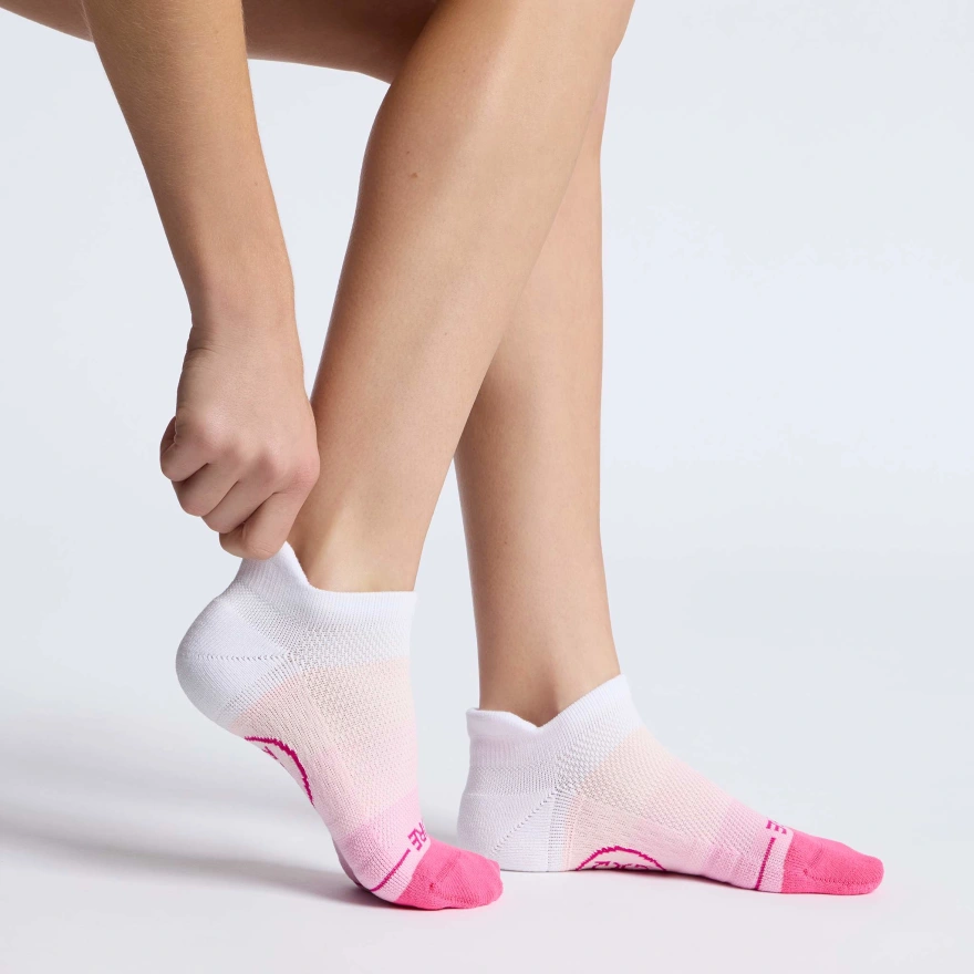 WOMEN'S OMBR&Eacute; STRIPE ANKLE SOCK in SNOW / KNOCKOUT PINK - Alternate Image 1