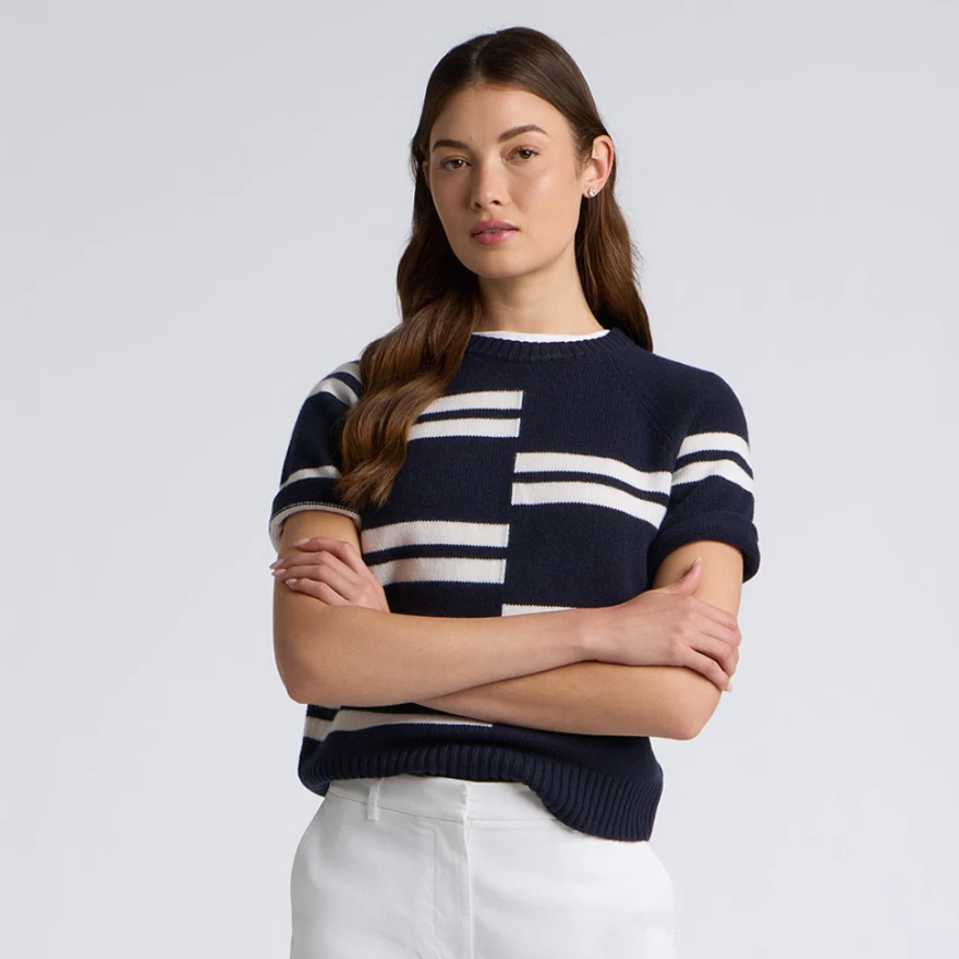 LTD RELEASE STRETCH COTTON GABARDINE BARREL LEG TROUSER in Snow - Alternate Image 2
